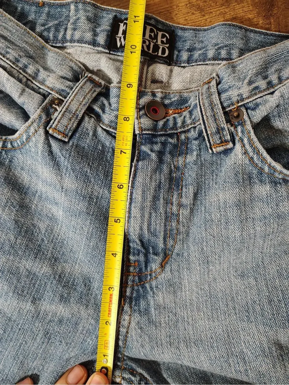 Free World Women Denim Jeans Messenger %100 Cotton Straight leg LIght Wash Sz 30